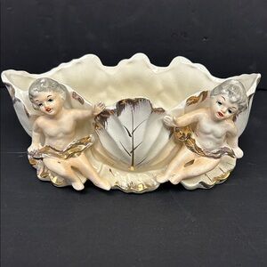Vintage 9 x4 Royal Sealy glazed porcelain with gold accent Cherub planter Japan